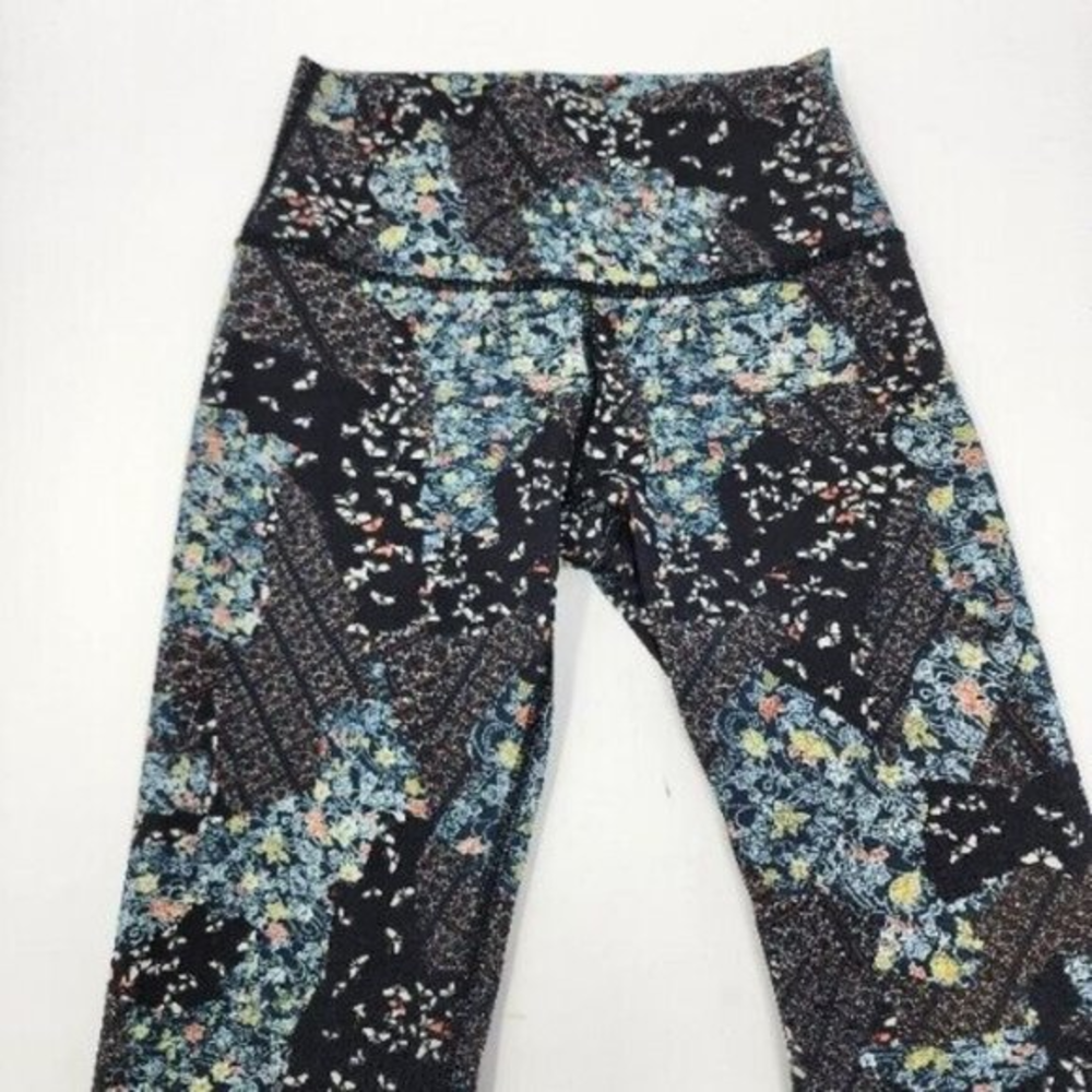 LULULEMON FLOWERS & BUTTERFLIES WOMEN'S Sz 4 PRINT‎ LEGGINGS ACTIVEWEAR